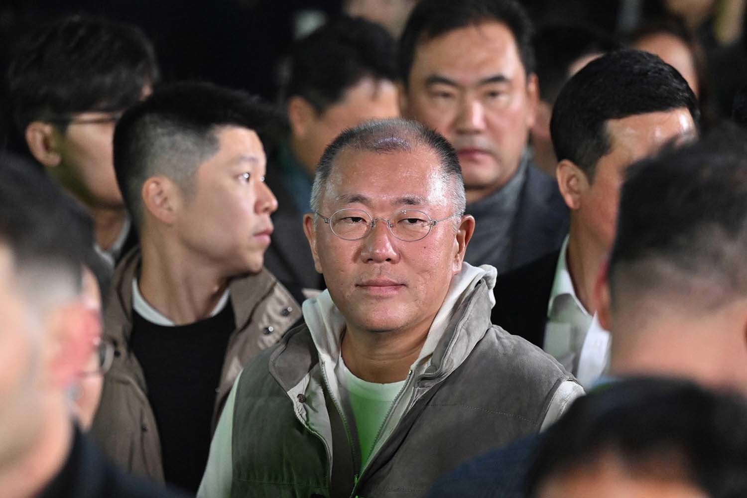 정의선 현대자동차그룹 회장이 10월 30일 오후 서울 강남구 코엑스에서 열린 엔비디아 그래픽카드(GPU) ‘지포스’의 한국 출시 25주년 행사에 참석하고 있다. / 뉴스1