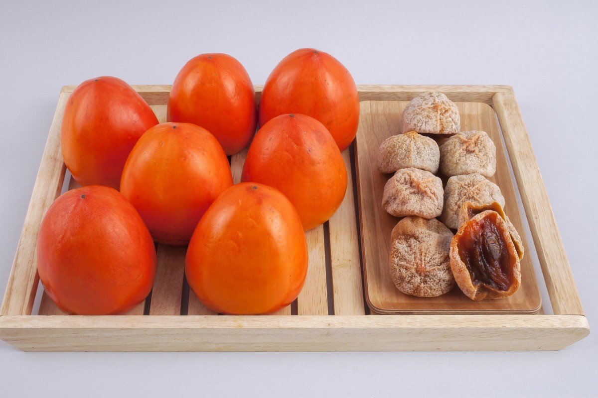 홍시 / Stock for you-shutterstock.com