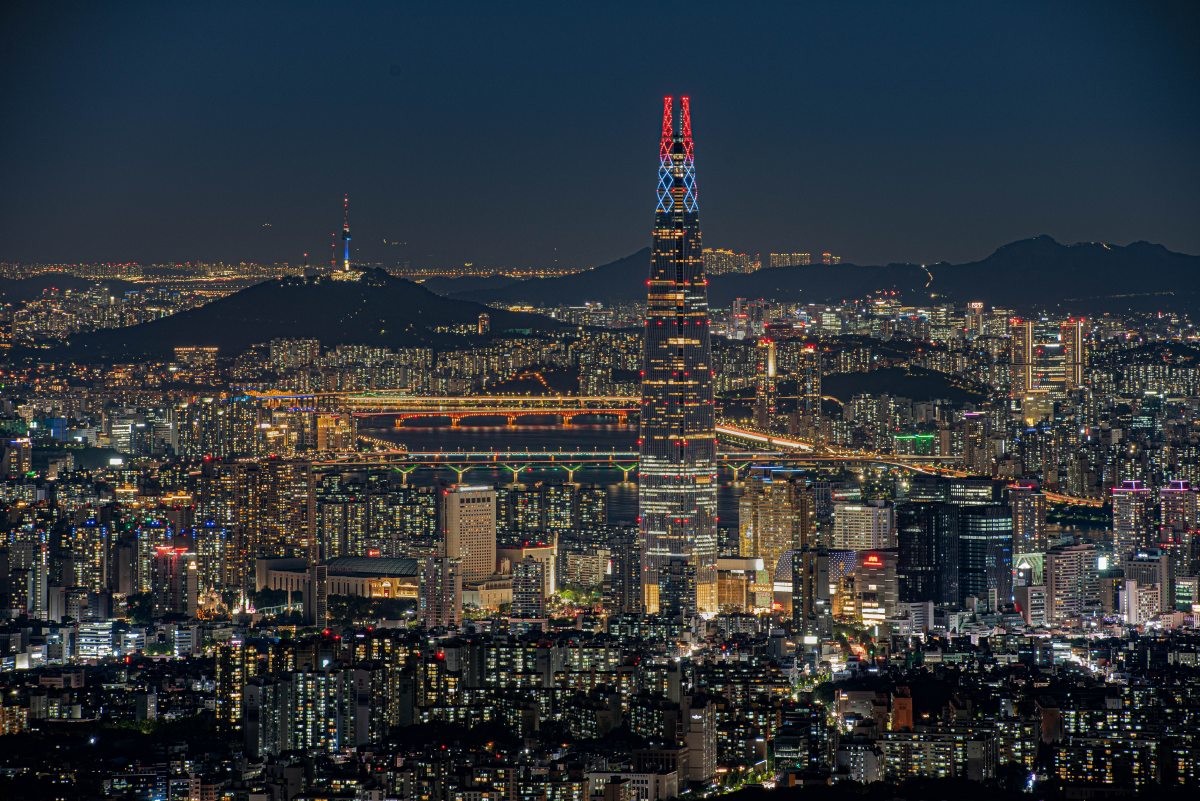 남한산성 서문에서 바라본 야경 / sae jun oh-shutterstock.com