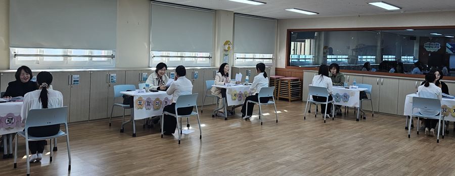 포항 선린대학교에서 열린 유아교육과 졸업예정자 대상 소규모 취업상담회 / 포항상의 제공