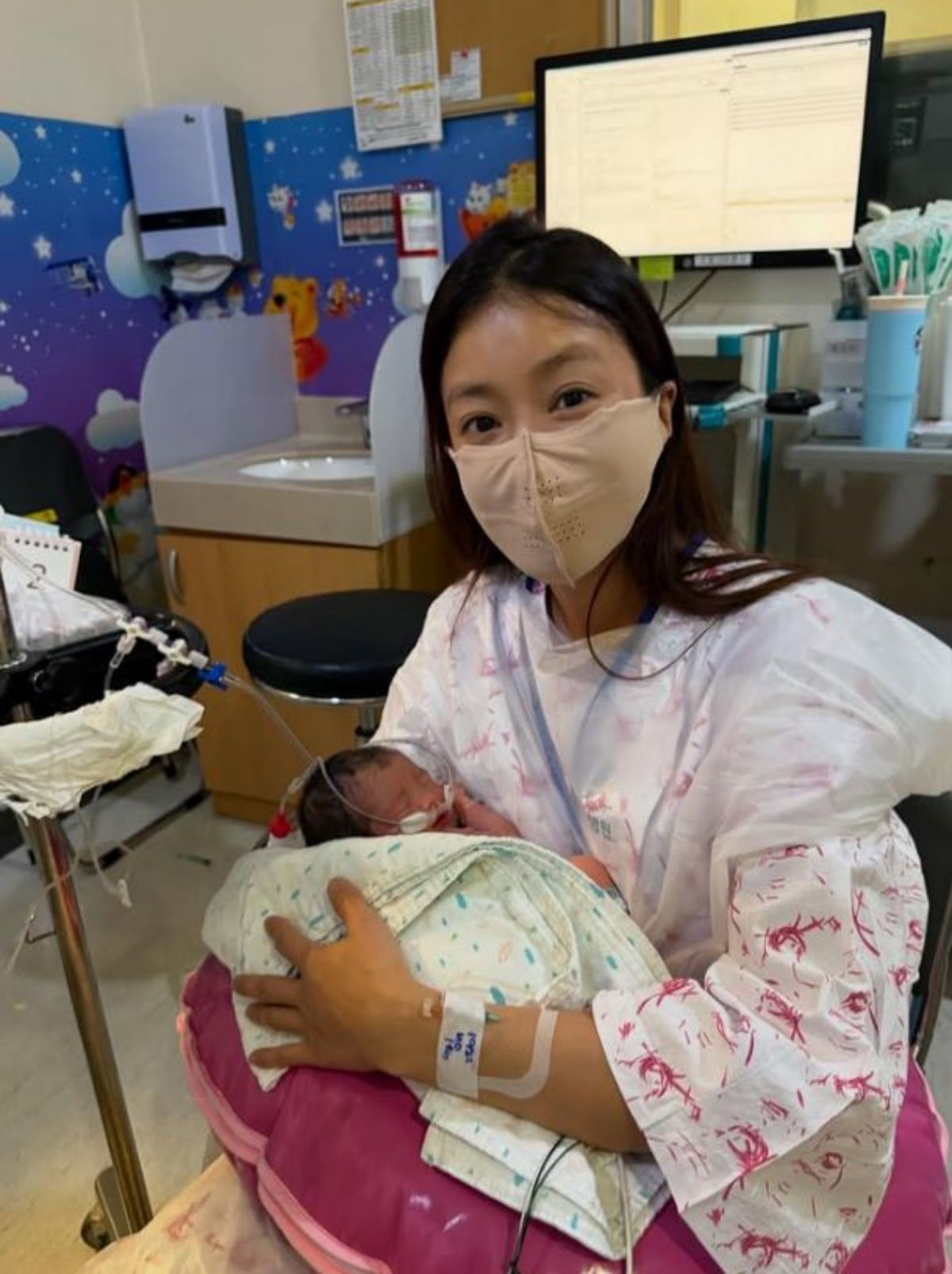 배우 이시영, 둘째 딸 출산 후 모습. / 이시영 인스타그램