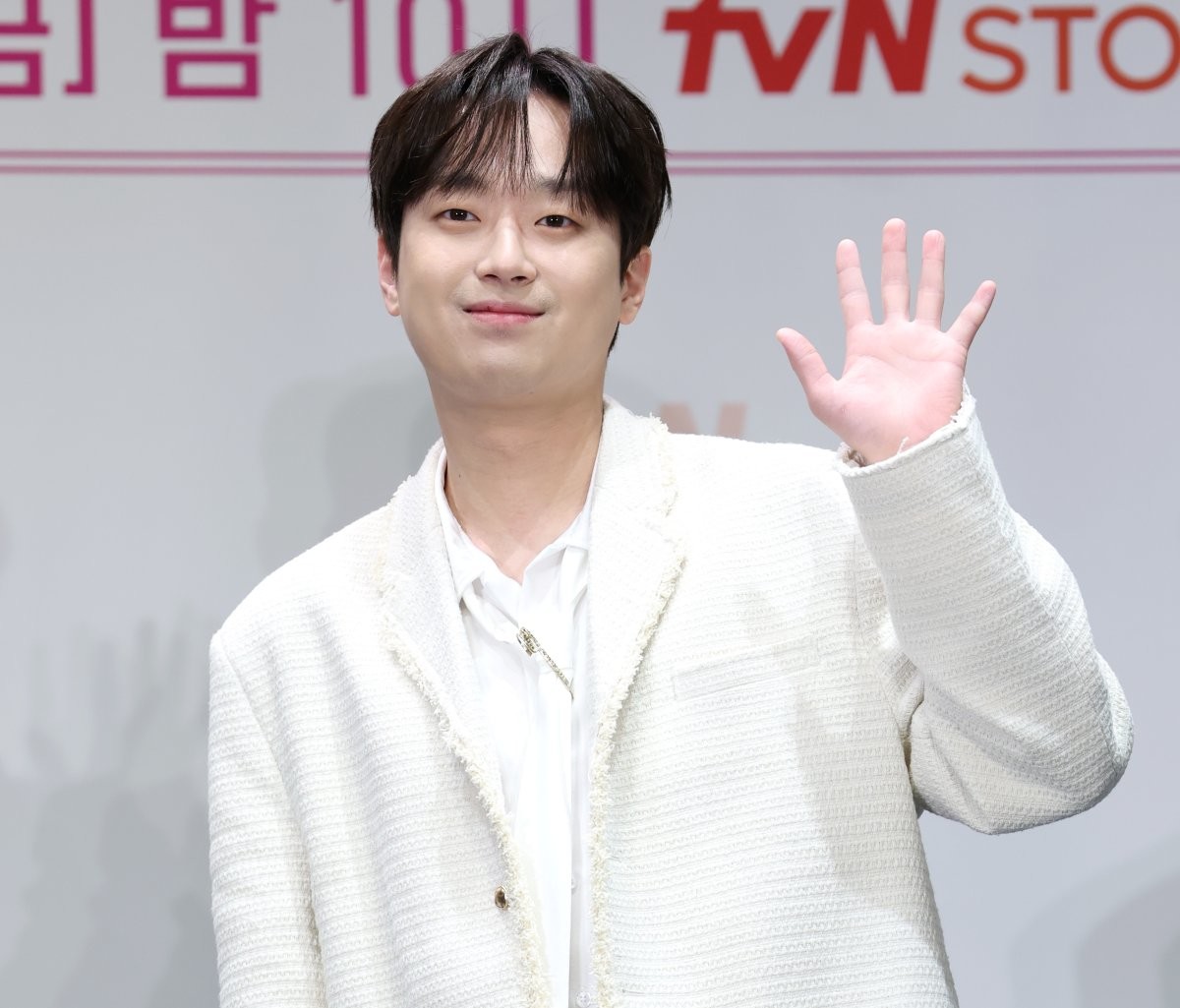 이찬원 '팬 여러분 감사해요' / 뉴스1