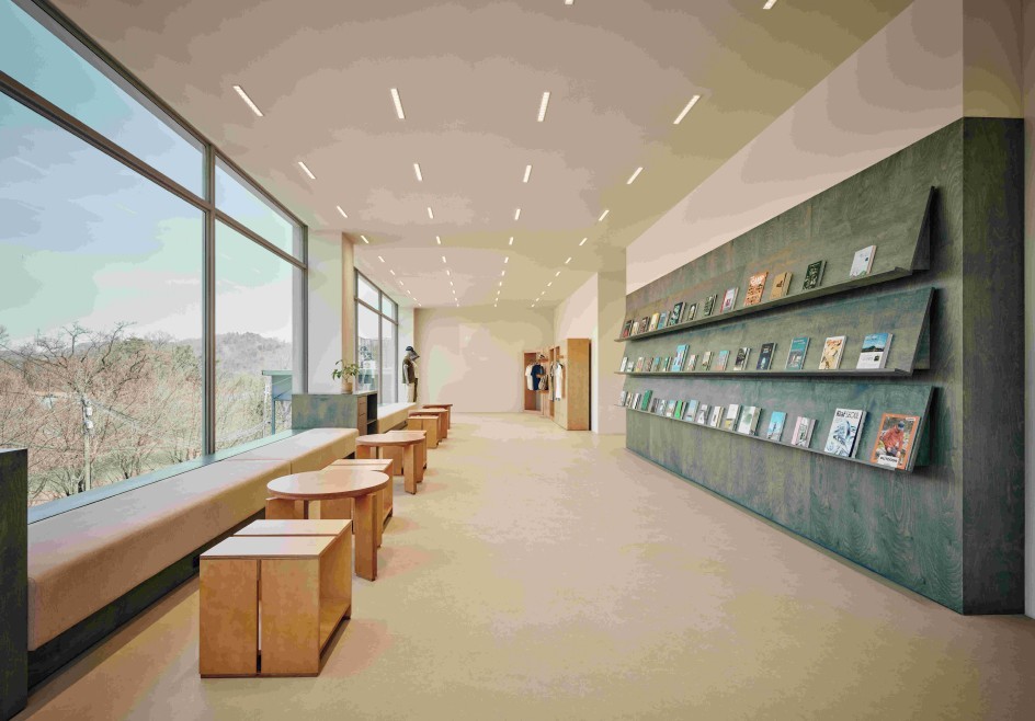 청계산 스토어 내부. / 네파 제공