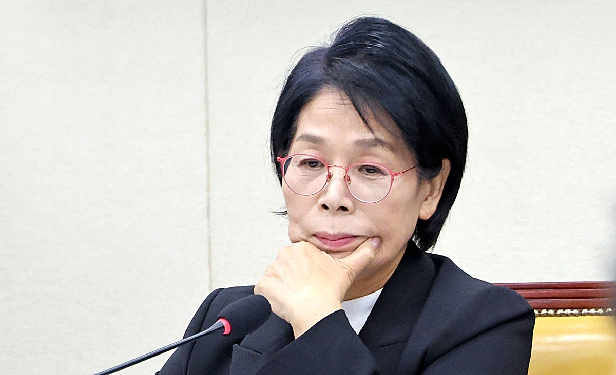 더불어민주당 의원인 최민희 국회 과학기술정보방송통신위원장(과방위원장) 자료 사진. 최민희 위원장은 국정감사 기간 국회에서 딸 결혼식을 치르면서 피감기관 등으로부터 축의금을 받았다는 논란을 사고 있다. / 연합뉴스