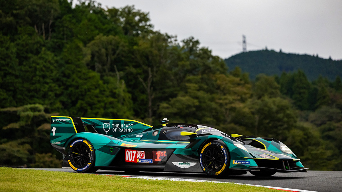 애스턴마틴 발키리 WEC 레이스카. / 애스턴마틴