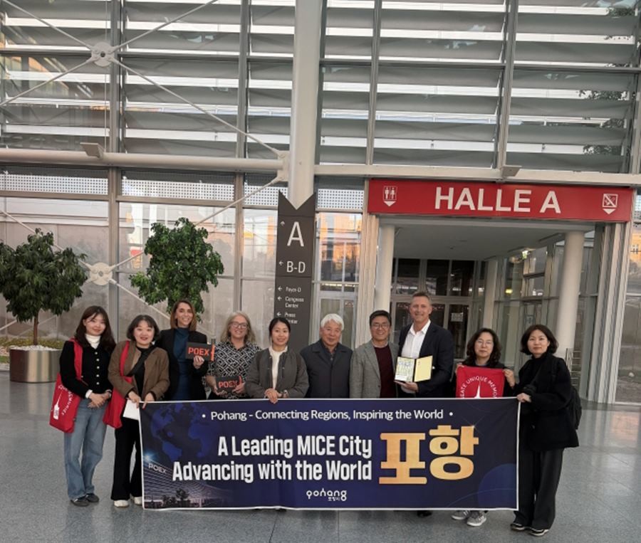 오스트리아 비엔나컨벤션센터(VIECON)을 방문한 홍보사절단 / 포항시 제공
