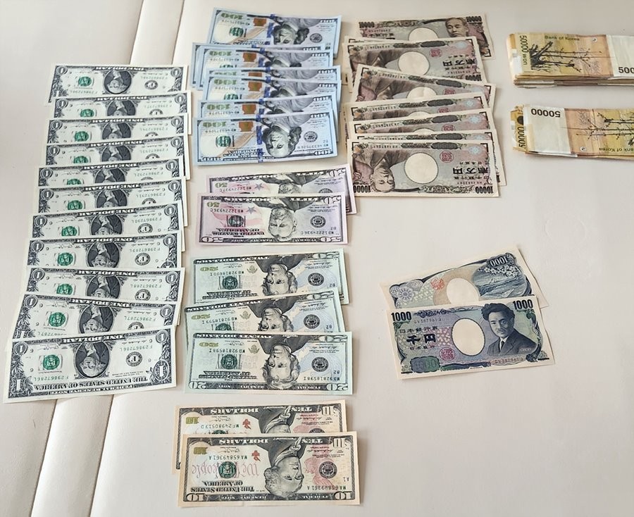서울 소재 고액체납자 압류재산현장에서 압류한 현금.  / 대구시 제공