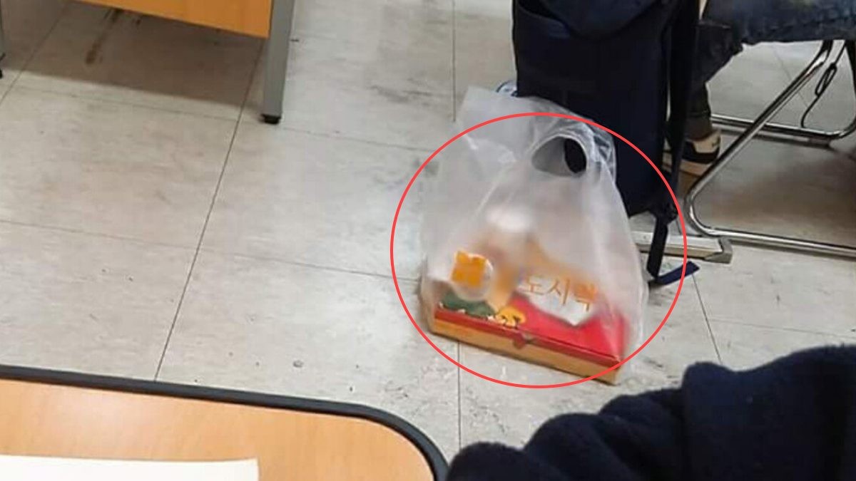 한 온라인 커뮤니티에 올라온 이미지. / 에펨코리아