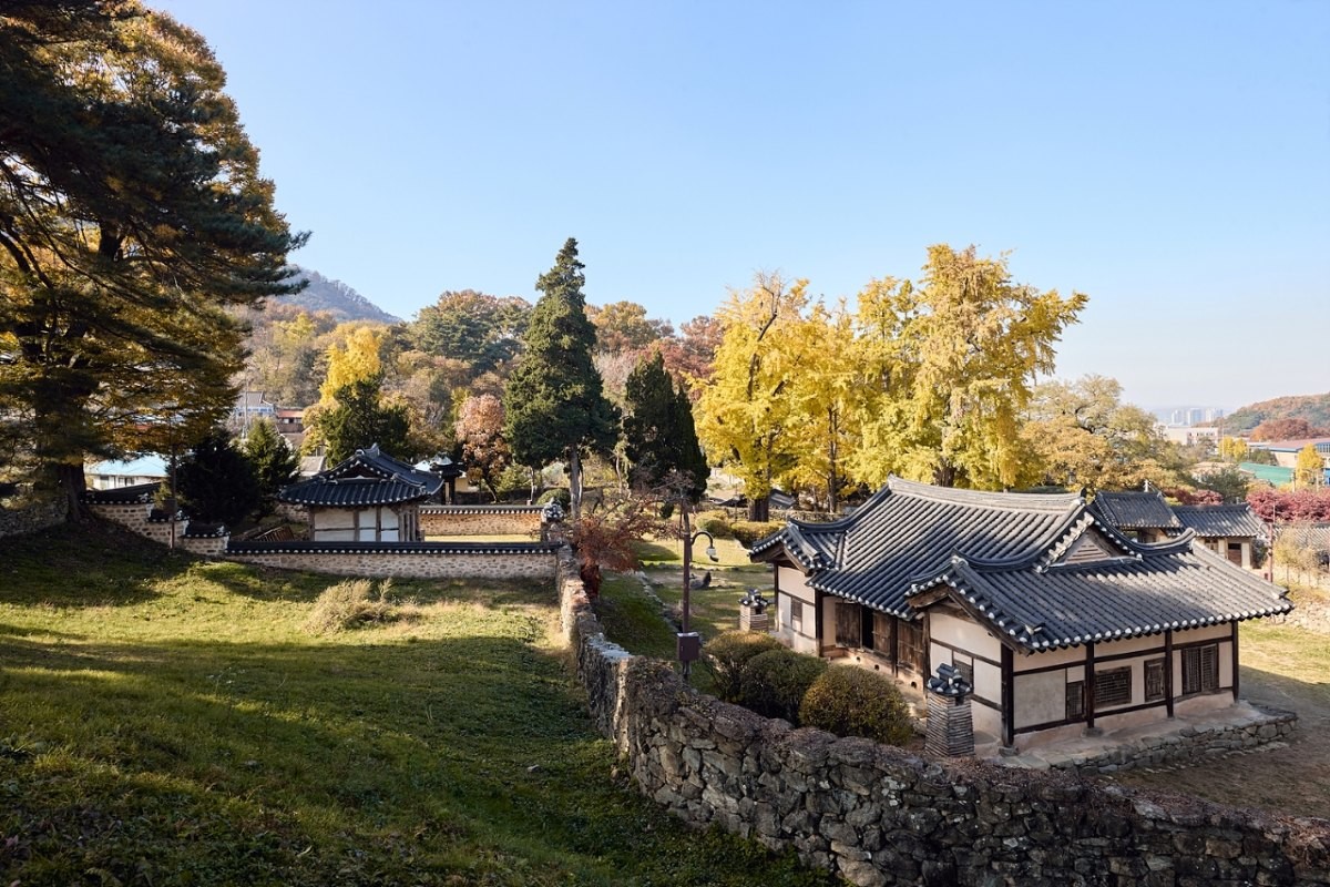 맹씨행단 / 아산시