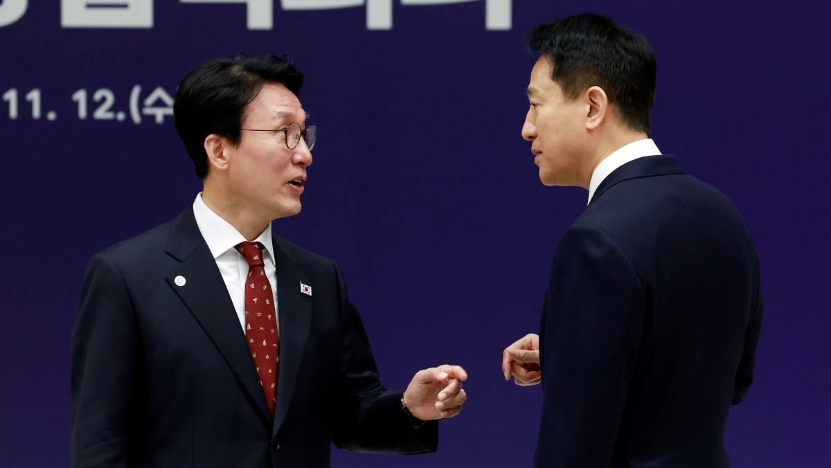 종묘 일대 재개발 논란에 대해 김민석 국무총리와 오세훈 서울시장은 일종의 공방전을 벌인 바 있다. (왼쪽부터 김민석 국무총리, 오세훈 서울시장) / 연합뉴스