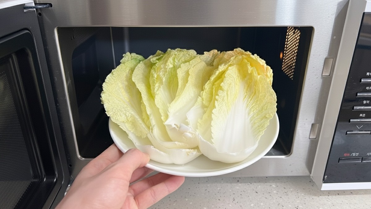 전자레인지로 간단하게 만들 수 있는 배추 요리