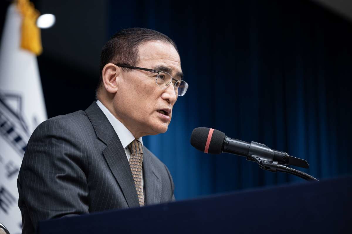 위성락 국가안보실장이 지난달 24일 서울 용산 대통령실 청사에서 이재명 대통령의 ASEAN 순방 및 APEC 정상회의 일정 관련 브리핑을 하고 있다. / 뉴스1