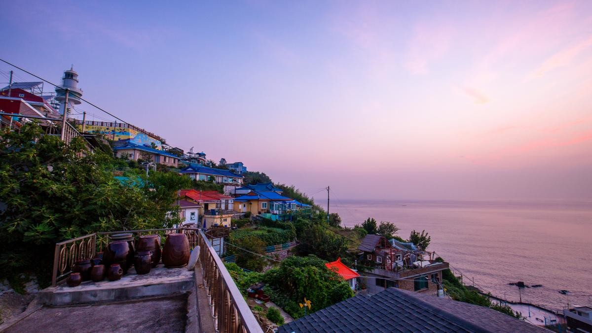 논골담길. / Nghia Khanh-shutterstock.com