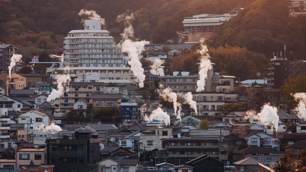 온천마을 전경. / Tsuguliev-shutterstock.com