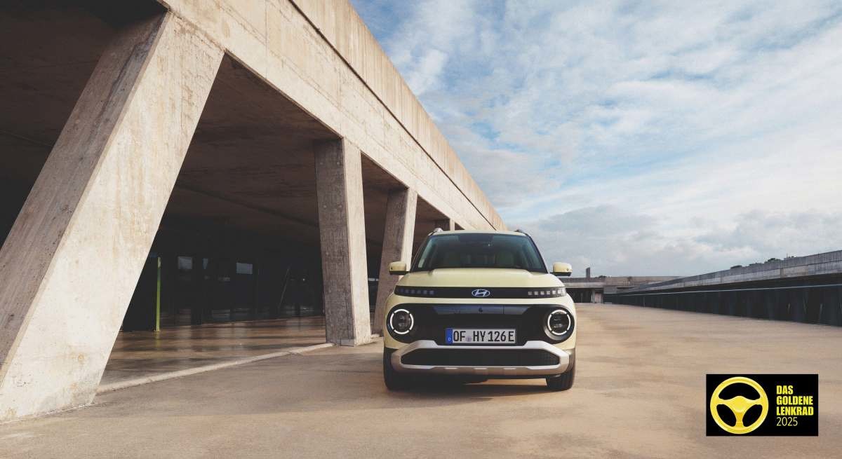 현대차는 캐스퍼 일렉트릭이 독일 유력 자동차 전문 매체 ‘아우토빌트’와 주간지 ‘빌트 암 존탁’이 공동 주관하는 ‘2025 골든 스티어링 휠 어워드’에서 ‘2만5천 유로 미만 최고의 차’로 선정됐다고 21일 밝혔다. 사진은 현대차 캐스퍼 일렉트릭 모습. / 현대차 제공