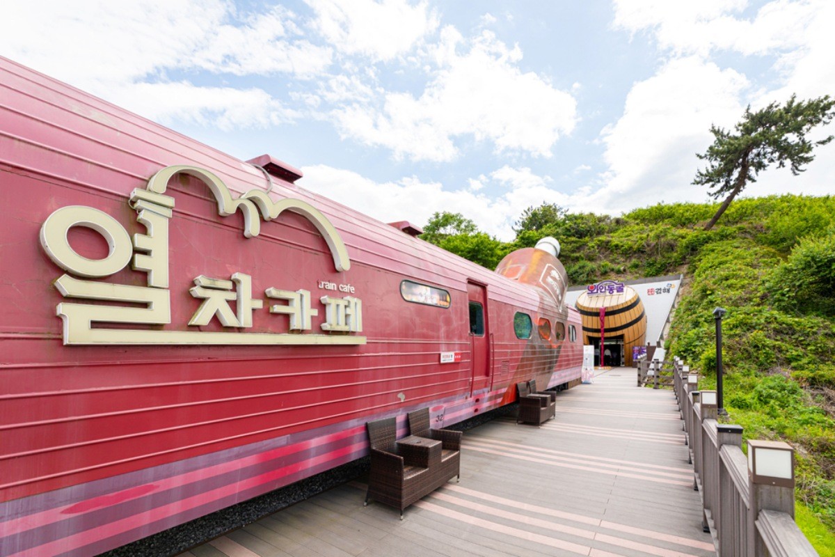 열차 카페. / 김해 낙동강레일파크 공식 홈페이지