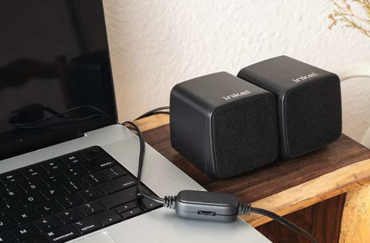 '인켈 2채널 유선 패브릭 스피커’ / 다이소
