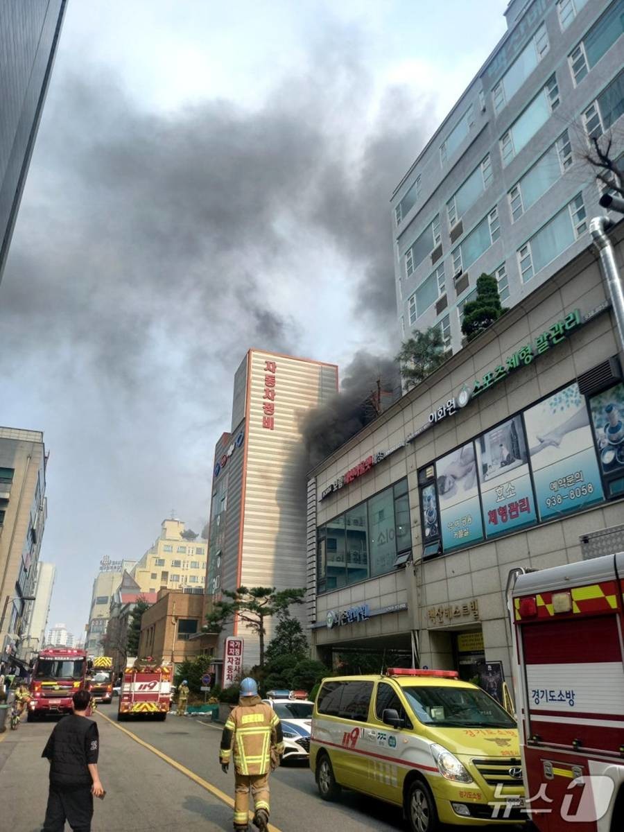 고양 화재 현장 / 경기도북부소방재난본부 제공, 뉴스1