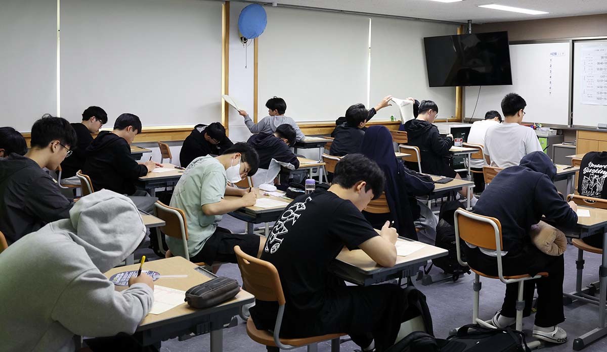 대학수학능력시험(수능) 모의고사 자료사진. / 뉴스1