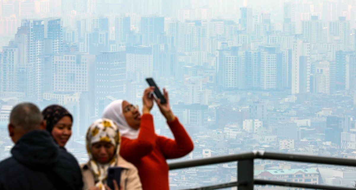 서울 용산구 남산에서 바라본 서울시내 아파트 단지 모습. / 뉴스1