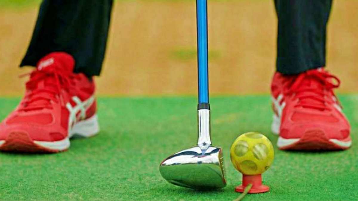 골프 아닙니다...요즘 중년들 사이서 진짜 난리 난 '이 운동' 정체 - 뉴스 썸네일 이미지