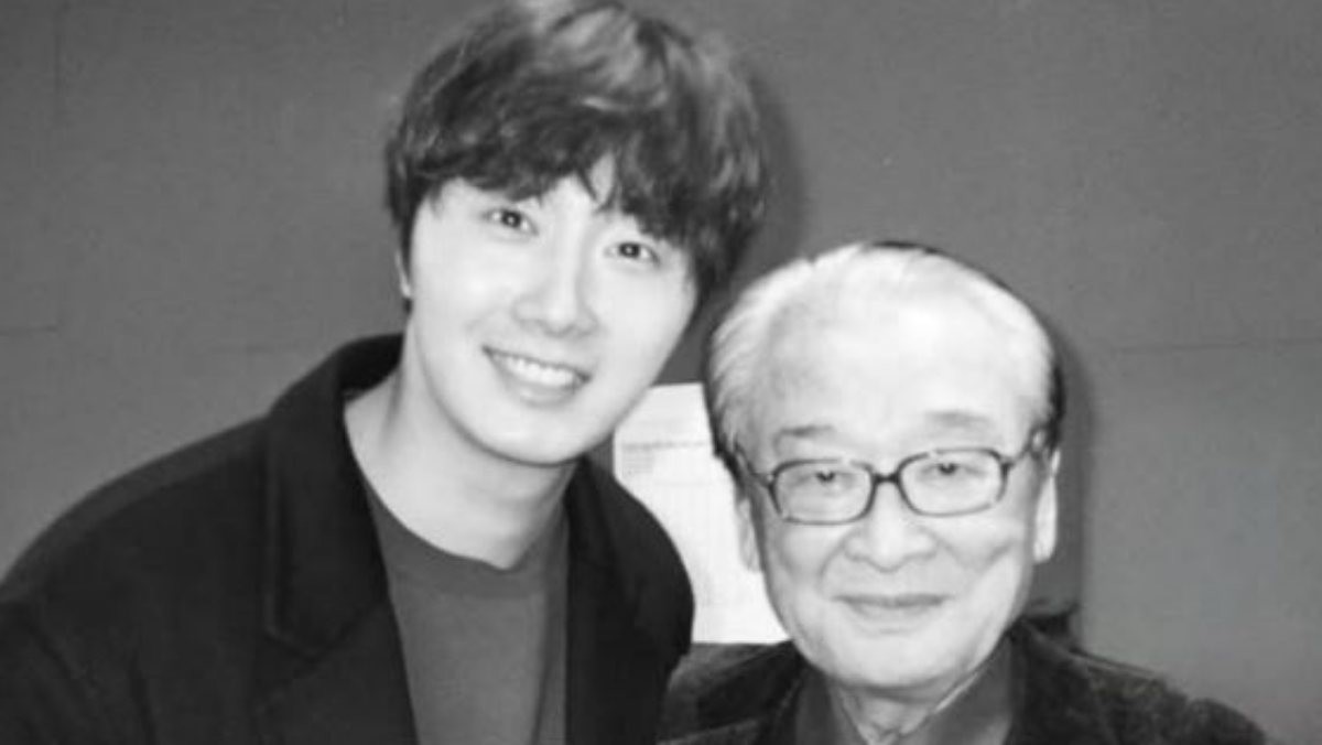 배우 정일우와 배우 故이순재의 모습. / 정일우 인스타그램