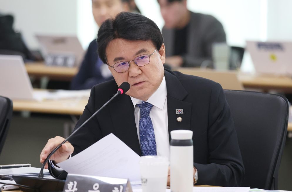 “행정수도 완성, CTX 없이는 공허하다”…황운하, 광역교통망 해법 제시 / 뉴스1