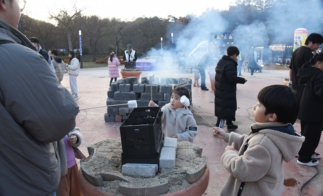 DJ와 함께하는 불멍 토크쇼