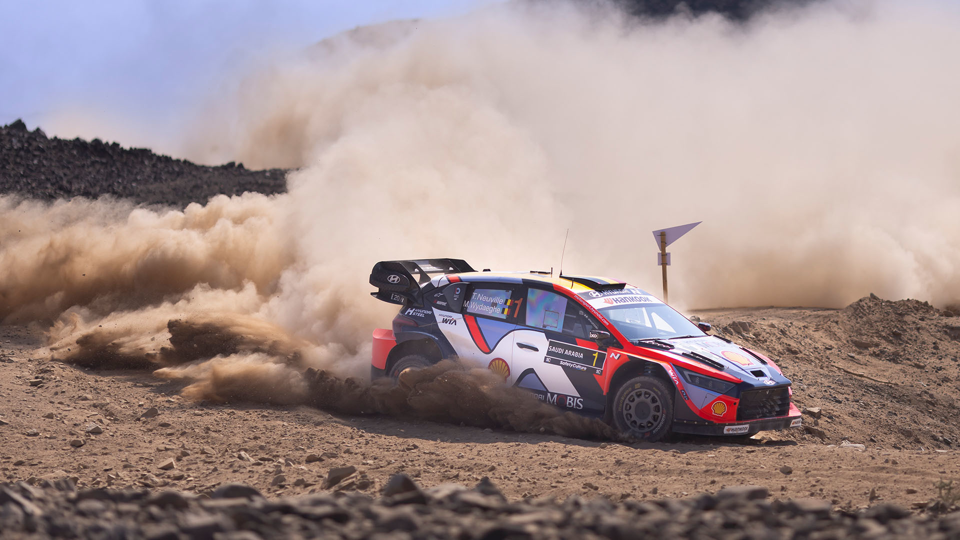 2025 WRC 사우디 아라비아 랠리에서 질주하는 현대차 월드랠리팀 i20 N Rally1. / 현대자동차