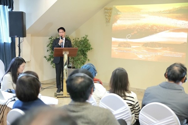 심덕섭 고창군수, 헝가리 람사르습지도시 시장단 회의 발표 / 고창군