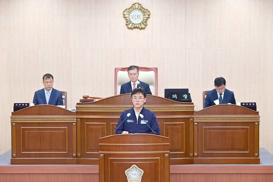 윤경희 청송군수 청송군의회 정례회 시정연설/청송군