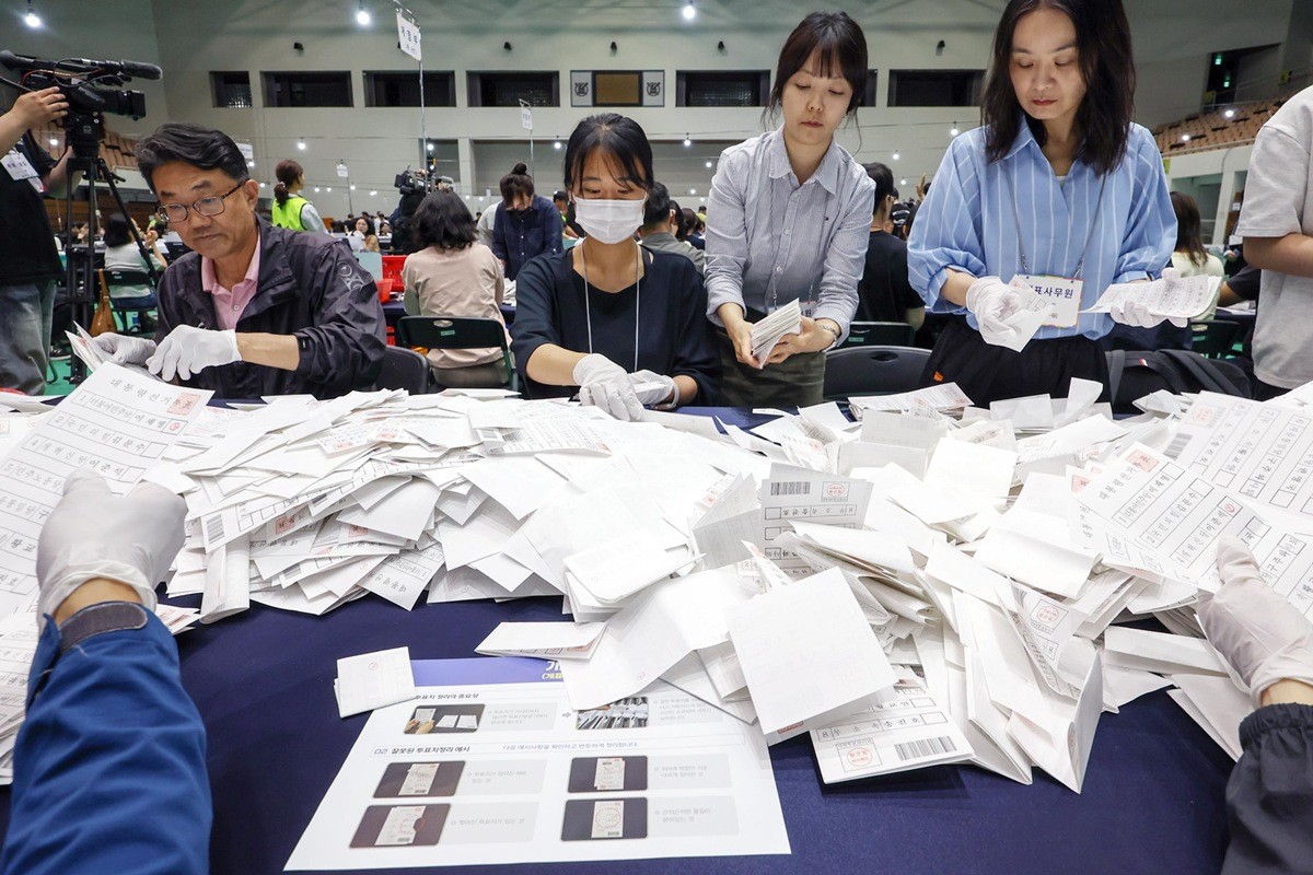 제21대 대선 개표 장면.  / 뉴스1