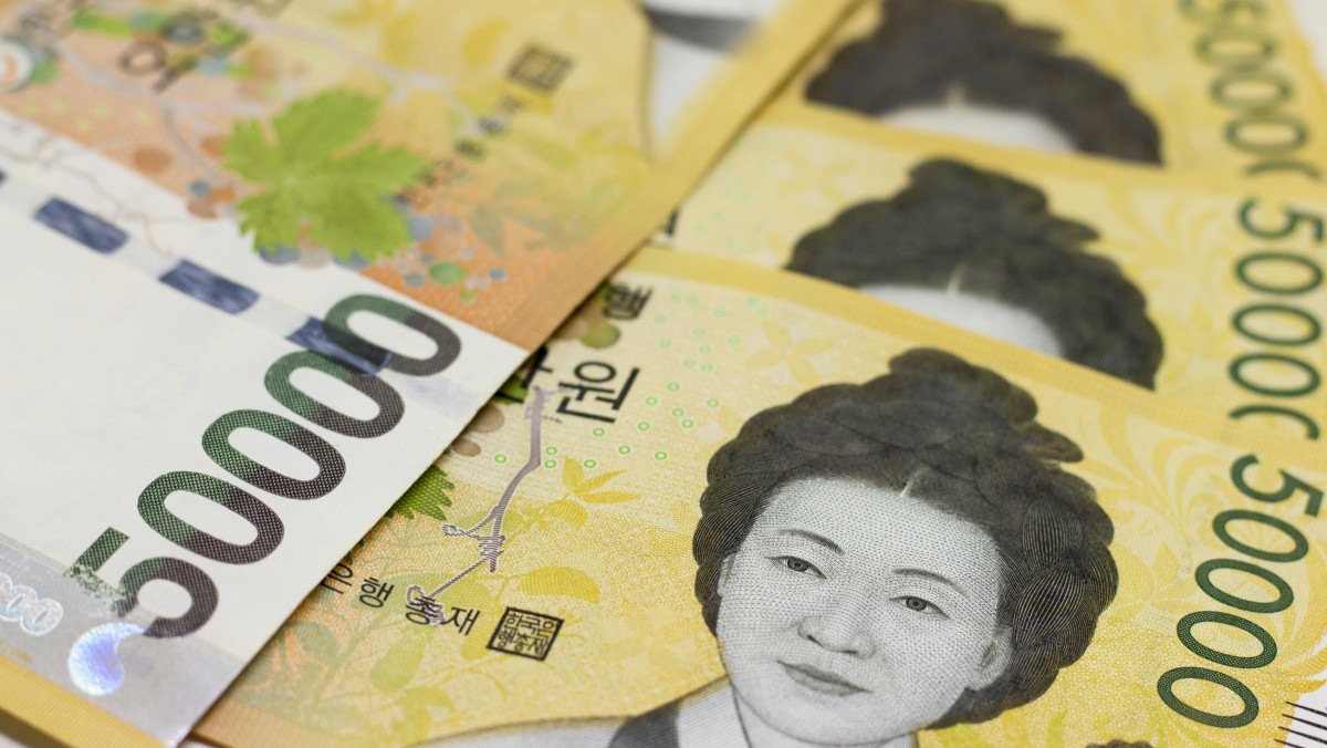 지폐 자료사진. / shutterstock.com - TatianaKim