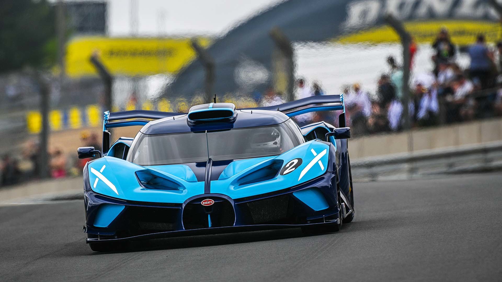 부가티 볼리드. / 부가티