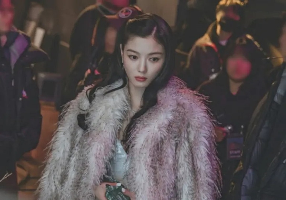 드라마 '친애하는 X'에서 소시오패스 캐릭터로 파격 연기 변신을 시도한 김유정 / 티빙