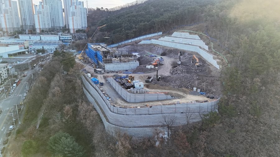 대구 달서중·고 세천 이전 신축건물 현장 전경. / 대구 달성군 제공