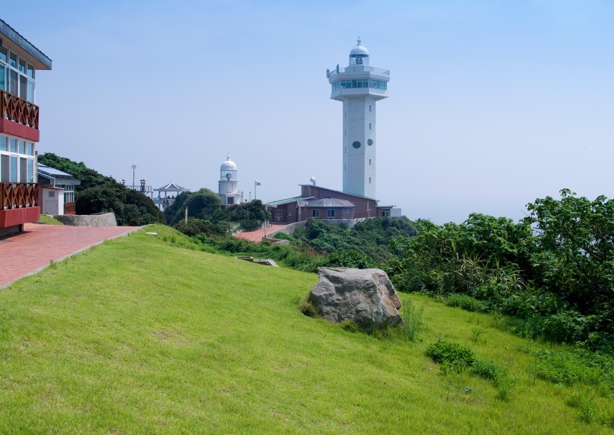 거문도 등대. / Stock for you-shutterstock.com