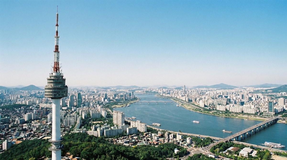 서울 풍경. 기사 이해를 돕기 위해 AI를 활용해 제작한 자료 사진입니다. 실제 모습과 다소 차이가 있을 수 있습니다.