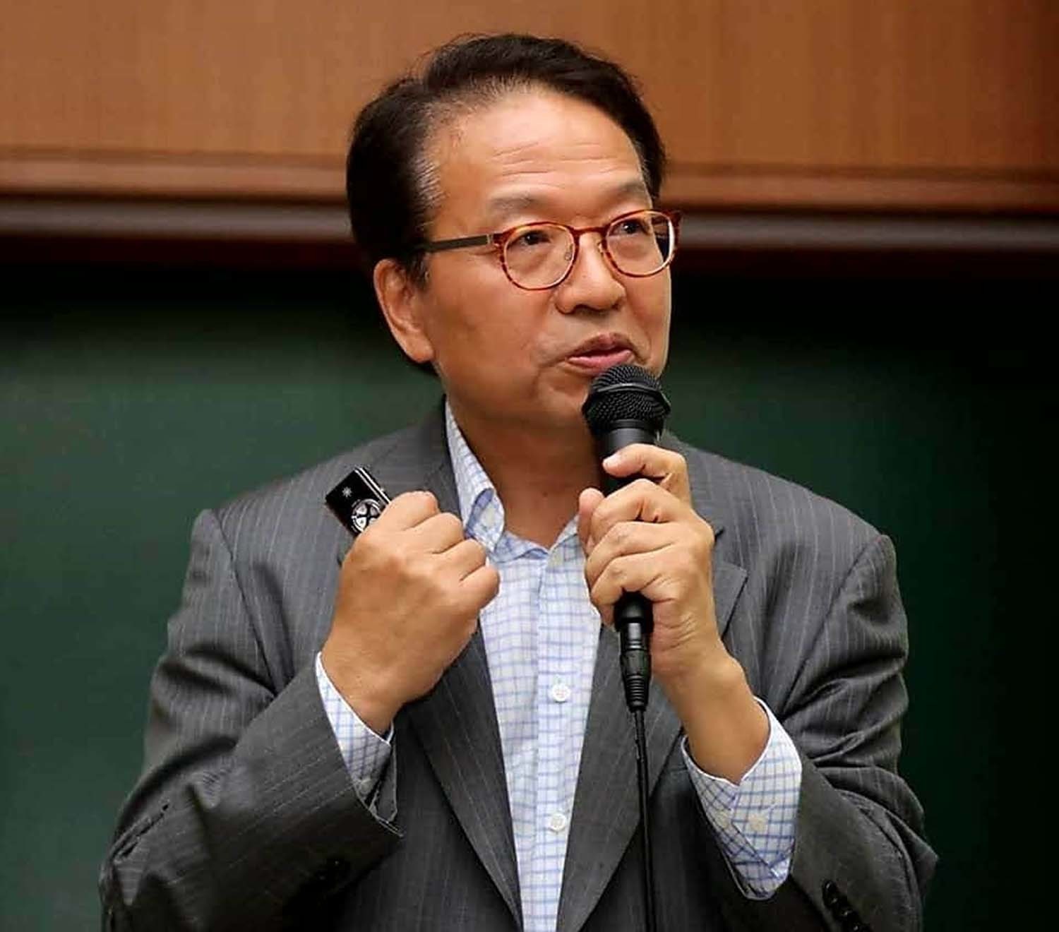 한인섭 서울대학교 법학전문대학원 명예교수 / 한 교수 페이스북