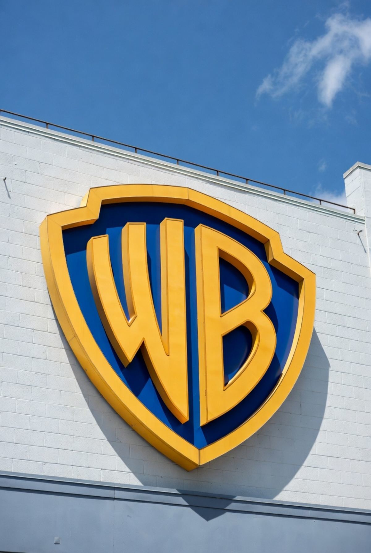 '할리우드 명가' 워너브러더스. 기사 내용을 바탕으로 제작한 자료사진.