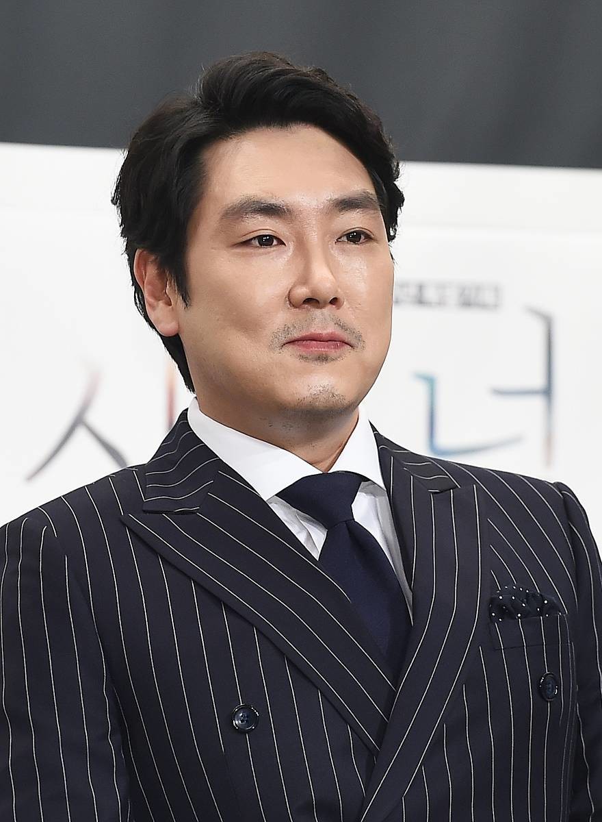 '전격 은퇴' 배우 조진웅 / 뉴스1