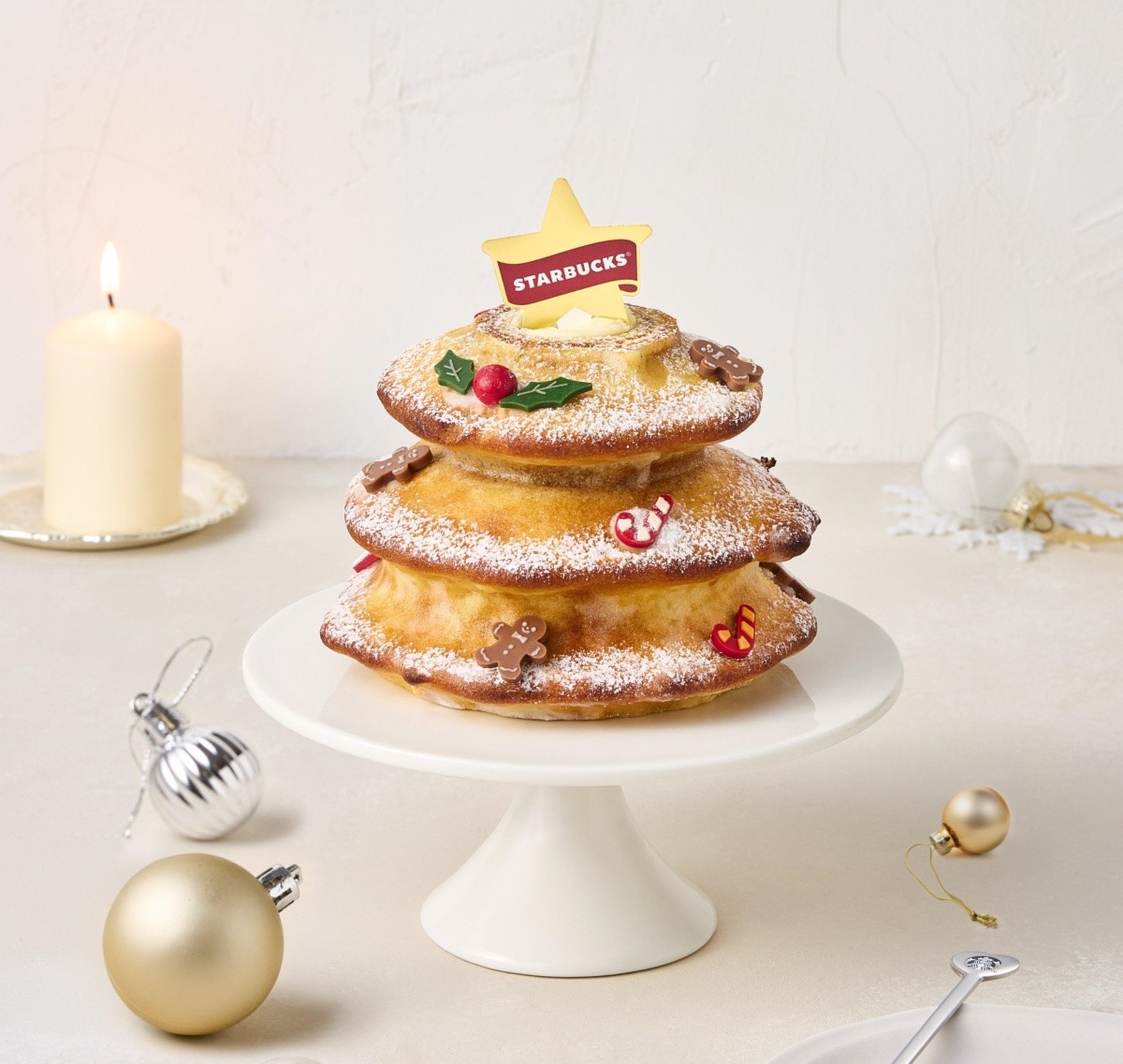 스타벅스 '크리스마스 트리 바움쿠헨' / 스타벅스 코리아 제공