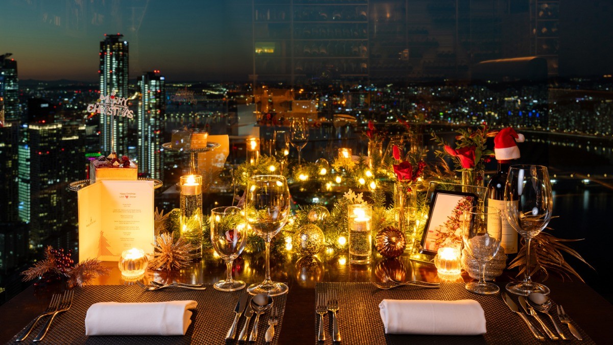 워킹온더클라우드 '크리스마스 패키지' / 63레스토랑 제공