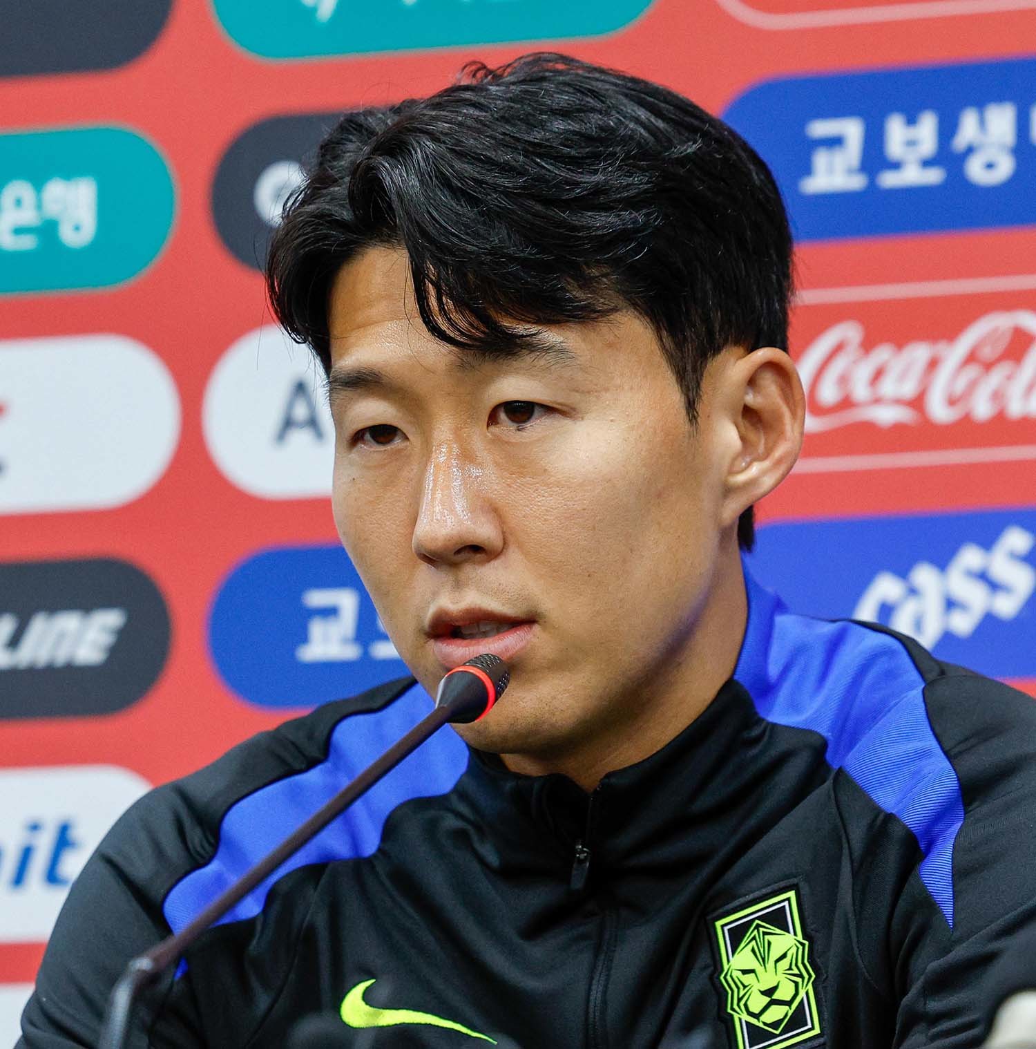 손흥민이 지난 10월 9일 오후 서울 마포구 월드컵경기장에서 브라질과의 A매치 평가전을 하루 앞두고 공식 기자회견을 하고 있다. / 뉴스1