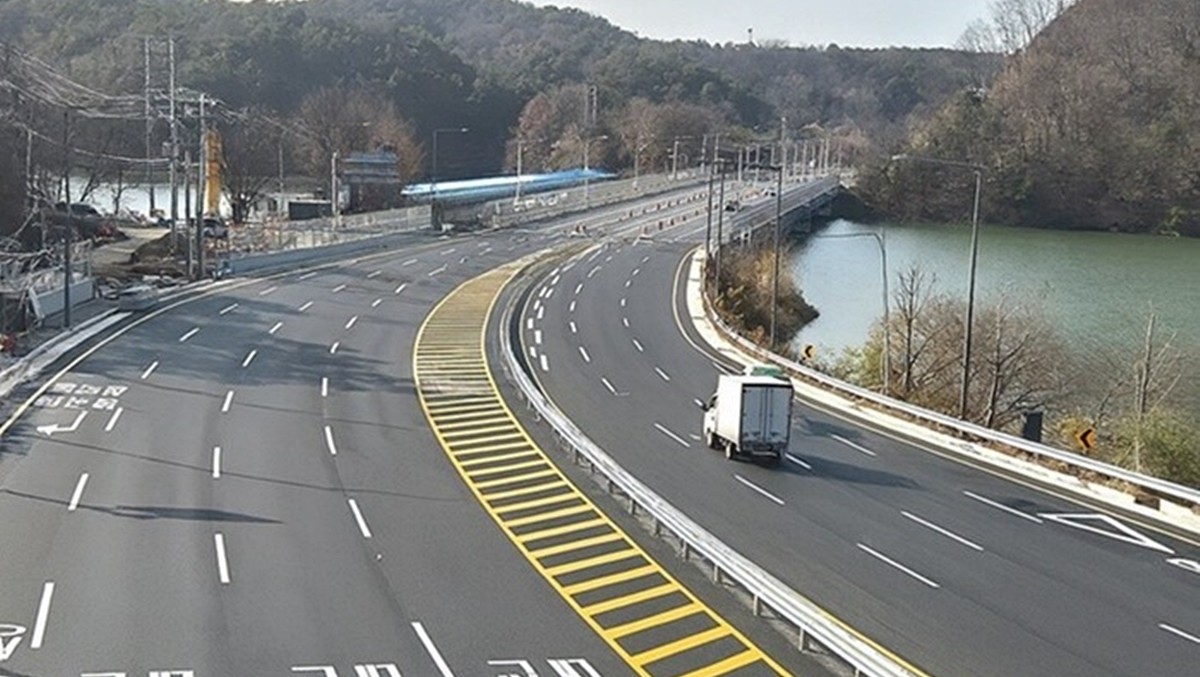 8일 전면 확장 개통된 서대전나들목∼두계3가 / 대전시 제공