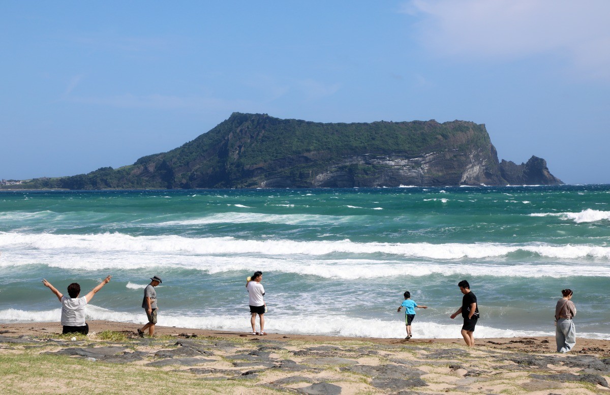 제주 서귀포시 성산읍 신양해수욕장. 기사의 이해를 돕기 위한 사진. / 뉴스1