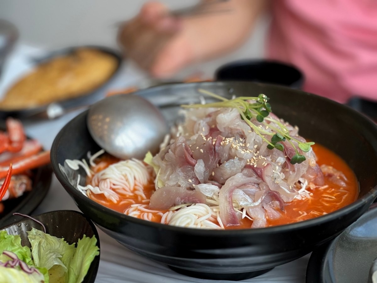 물회 자료사진 / booooooooooooil-shutterstock.com