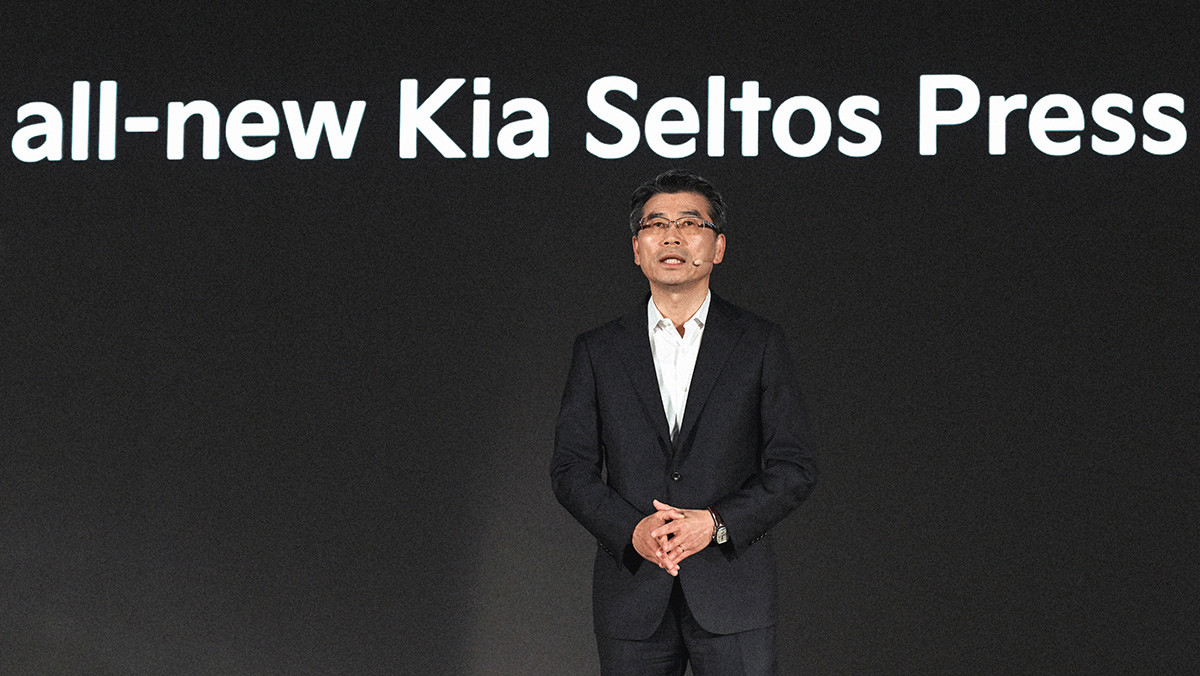 디 올 뉴 셀토스에 대해 설명하고 있는 송호성 기아 사장. / 기아