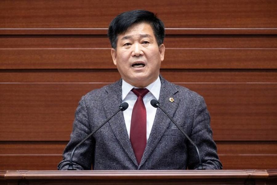 제359회 제2차 정례회 제3차 본회의 5분 자유발언을 하고 있는 서석영 도의원 / 경북도의회 제공