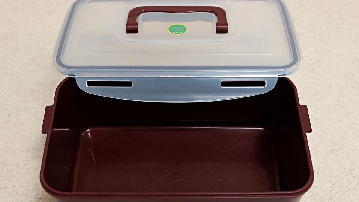 김치통. 기사 내용을 바탕으로 제작한 자료사진.